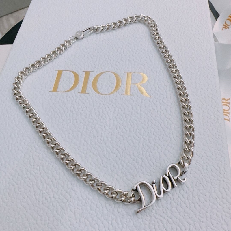 chr1st1an D10r necklaces